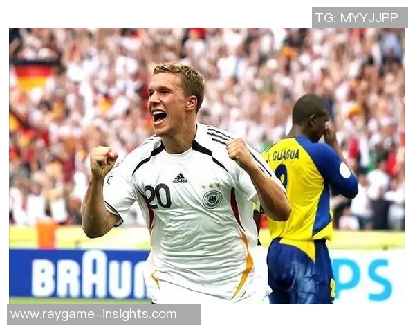 曼联绝杀多特蒙德全场沸腾精彩集锦回顾世界杯激战瞬间